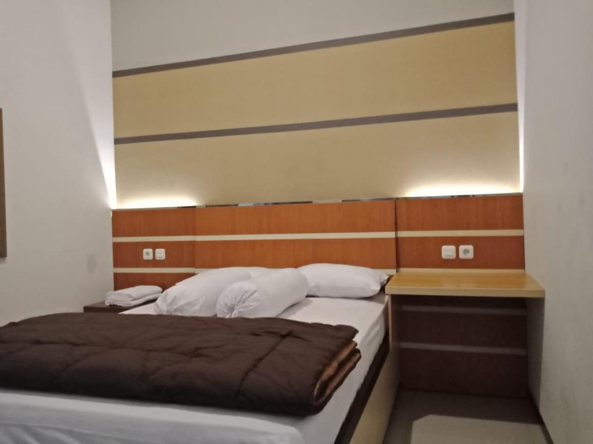 Amaya Guest House Syariah Alastuwo ภายนอก รูปภาพ