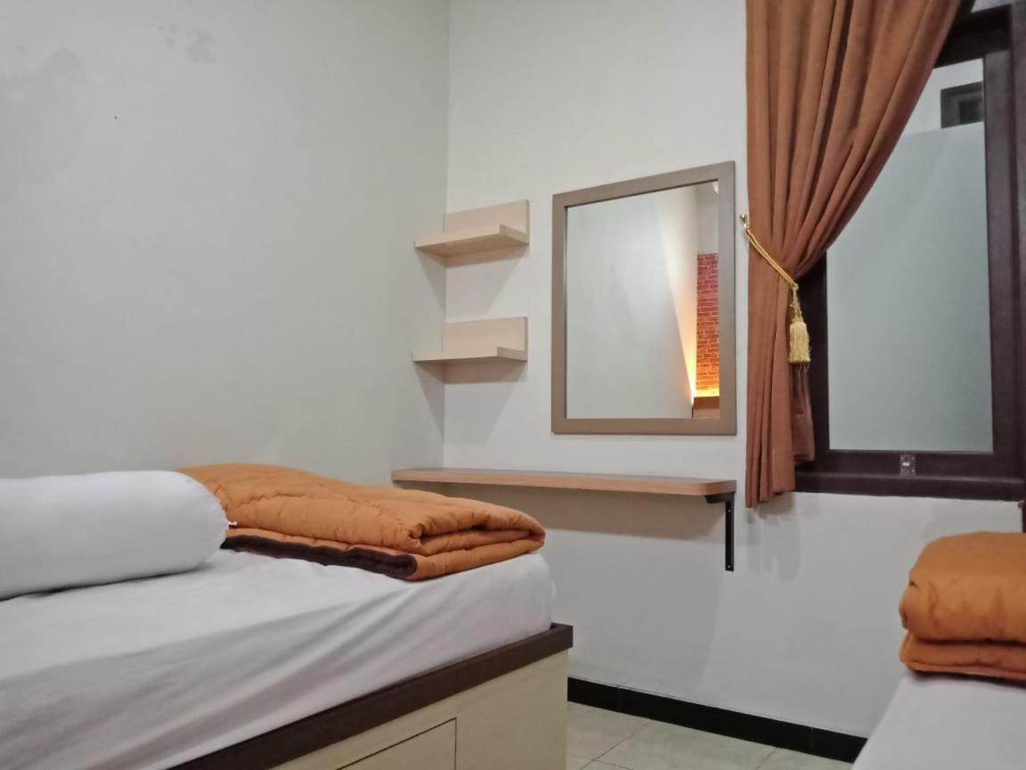 Amaya Guest House Syariah Alastuwo ภายนอก รูปภาพ